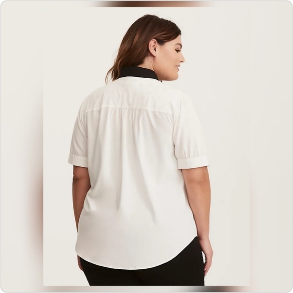 *HELLO KITTY EMBROIDERED TIE FRONT BUTTON BLOUSE - Picture 2 of 4